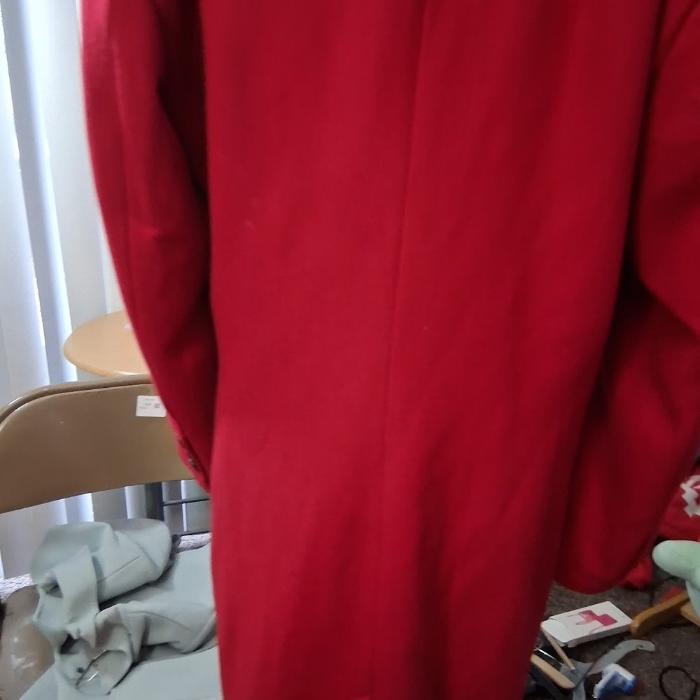 Liz Claiborne Bold Red Wool Coat - Picture 4 of 9